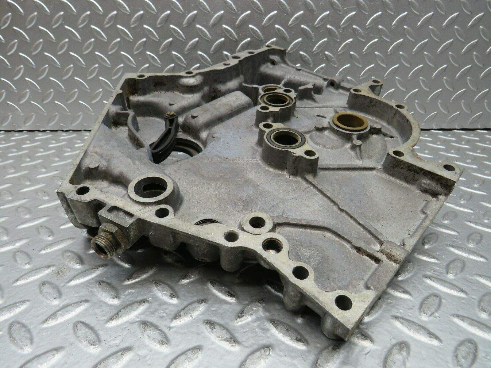 22823 Mercedes-Benz C107 450SLC Coupe Timing Chain Cover 1170151001