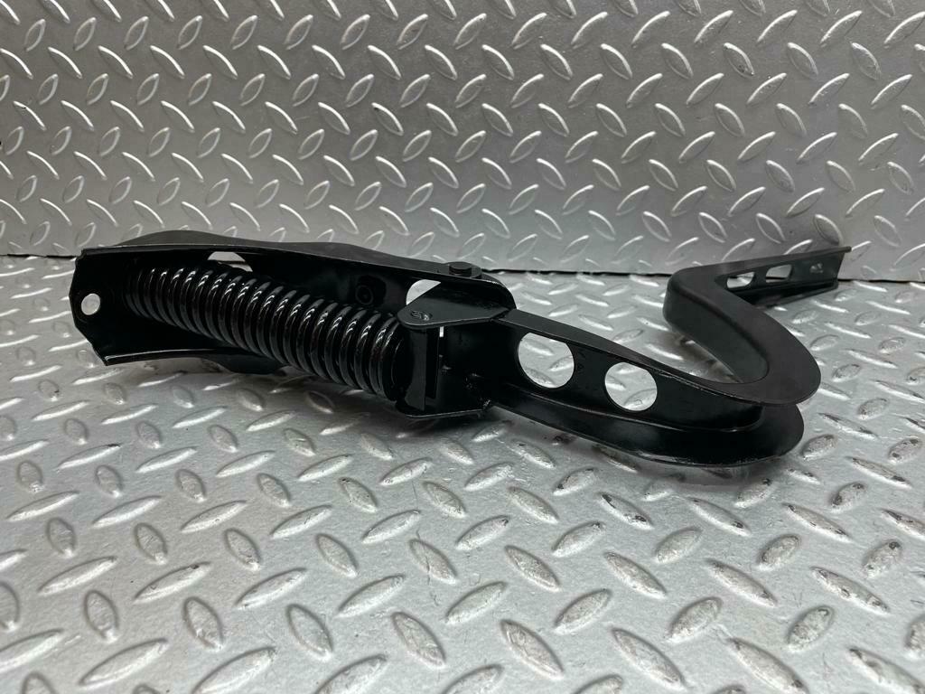 0152 Mercedes-Benz W116 Trunk Lid Hinge