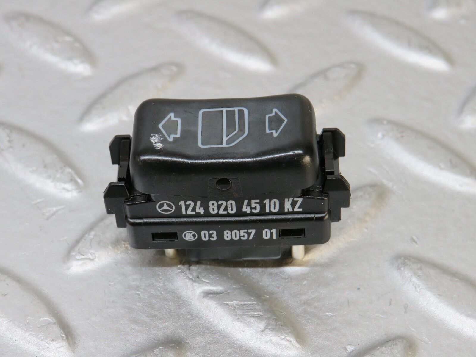36912 Mercedes-Benz C126 420SEC Coupe Electric Window Switch Right 1248204510