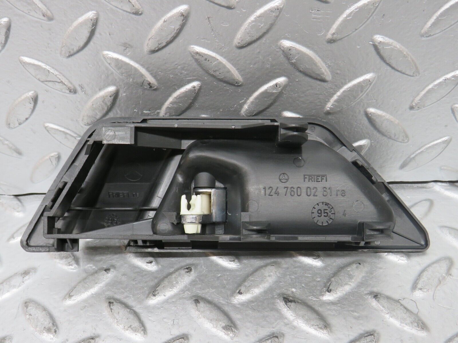 27514 Mercedes-Benz S124 300TE Front Right Interior Door Handle 1247600261