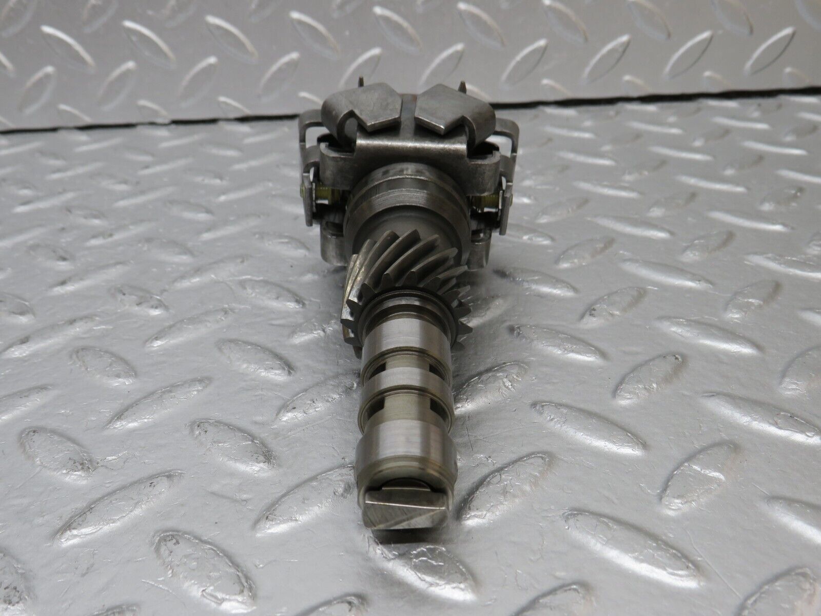 34575 Mercedes-Benz C126 380SEC Cover Automatic Gearbox Governor 722.310