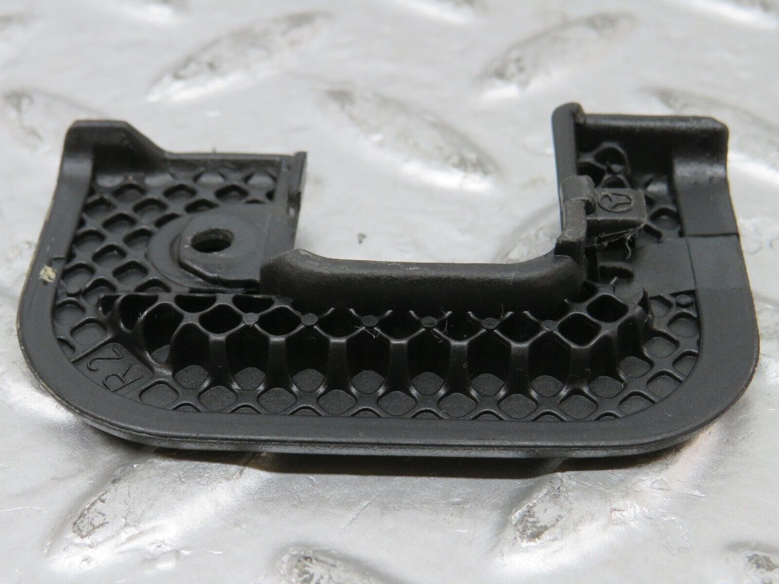 26430 Mercedes-Benz C124 220CE Coupe Right Door Lock Cover