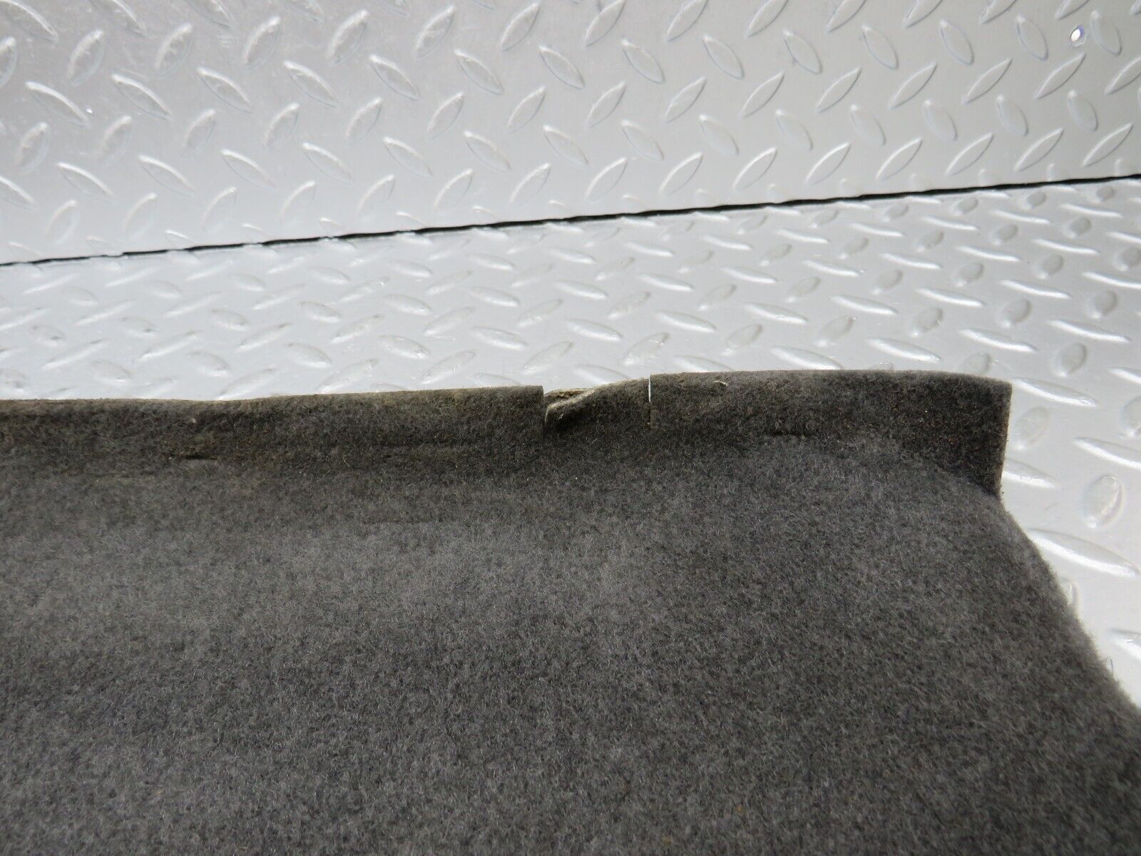 36231 Mercedes-Benz W126 420SE Fuel Tank Cover Plate Carpet Grey