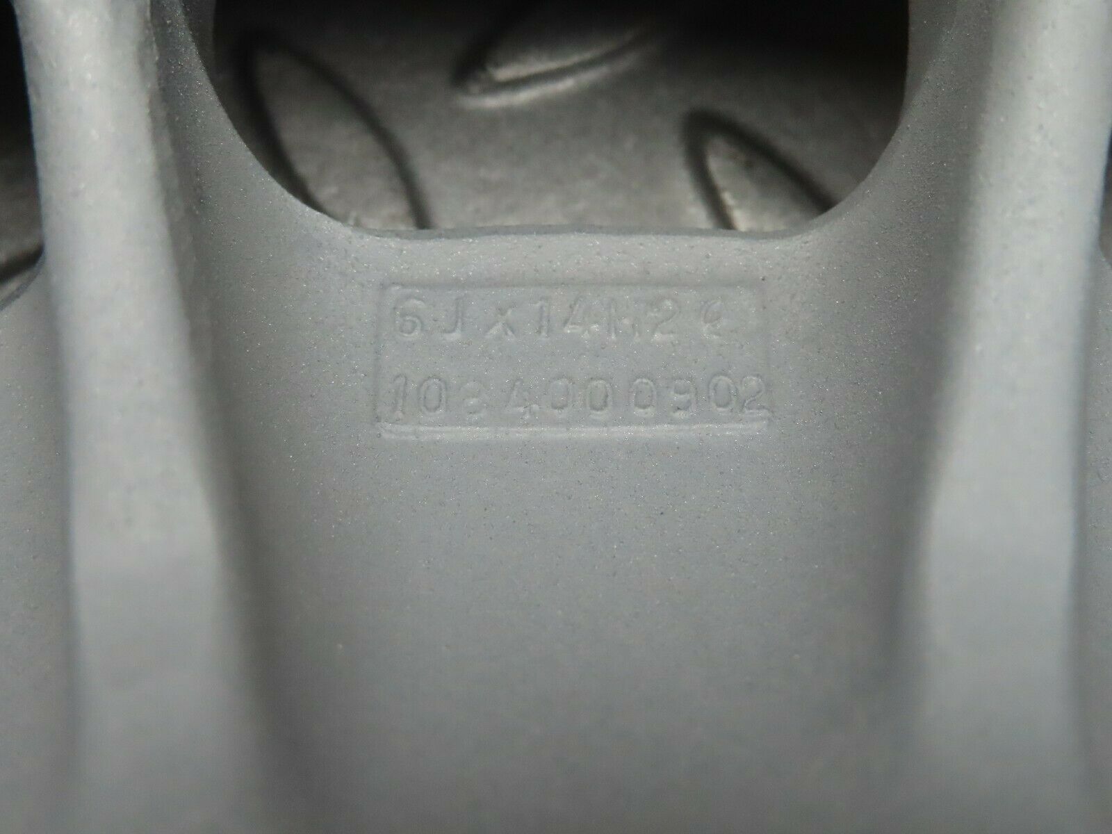 3855 Mercedes-Benz Alloy Wheel Mexican Hat 6Jx14H2 ET30 1084000902