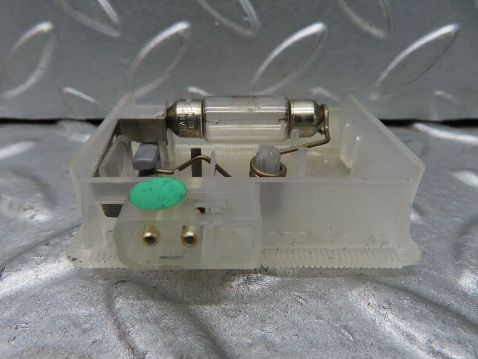 15186 Mercedes-Benz W140 S320 Glove Box Light 1408200101