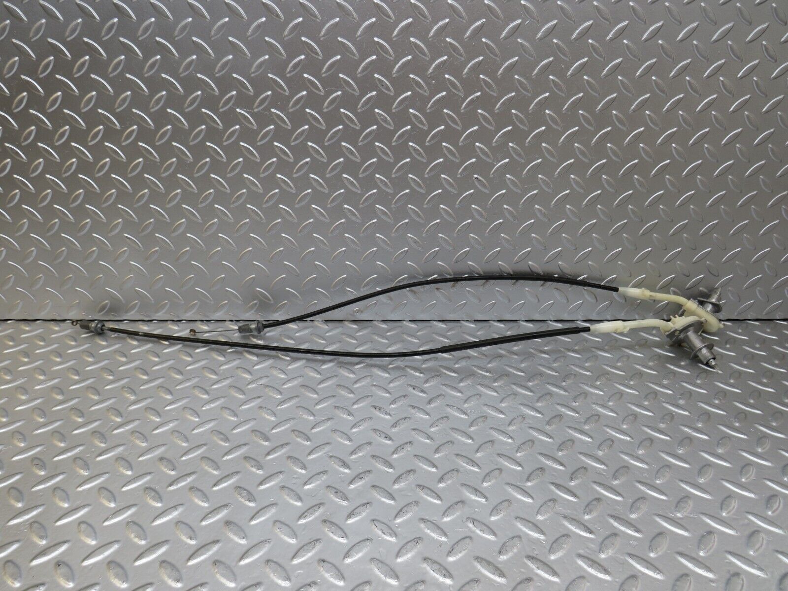 25576 Mercedes-Benz W123 200 Heater Regulator With Cables