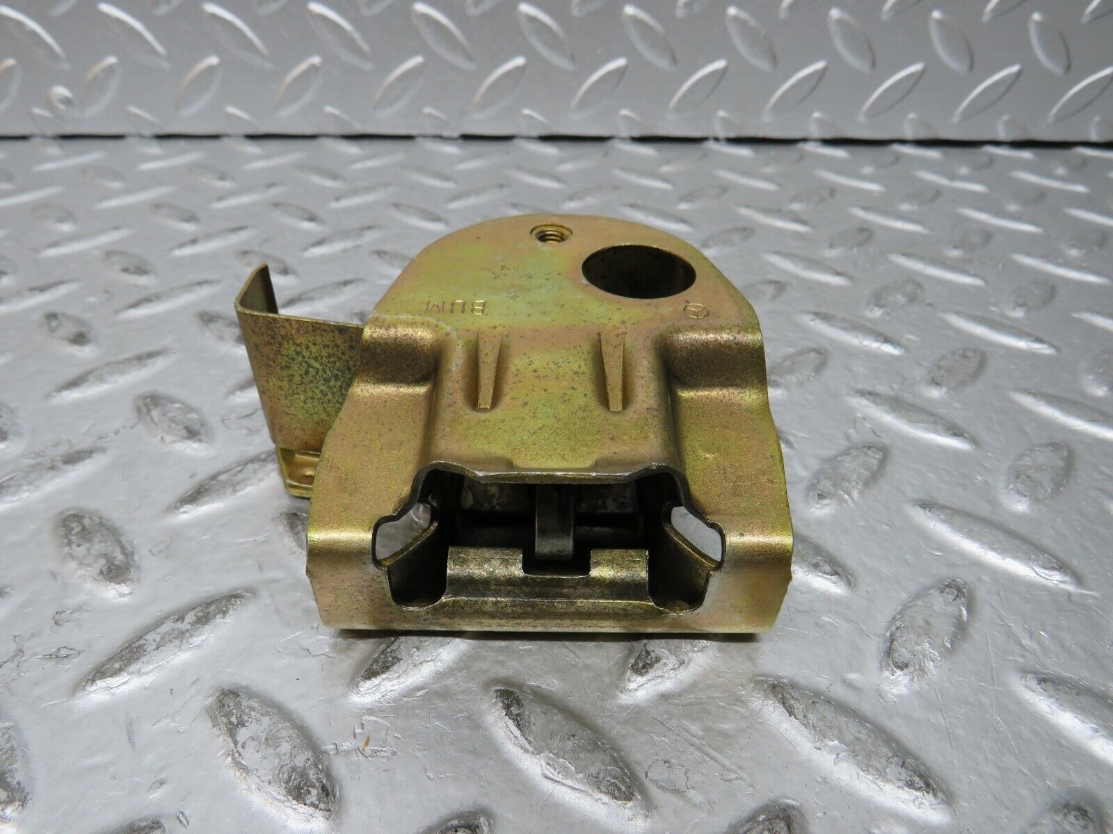 27317 Mercedes-Benz W123 280E Boot Trunk Lock