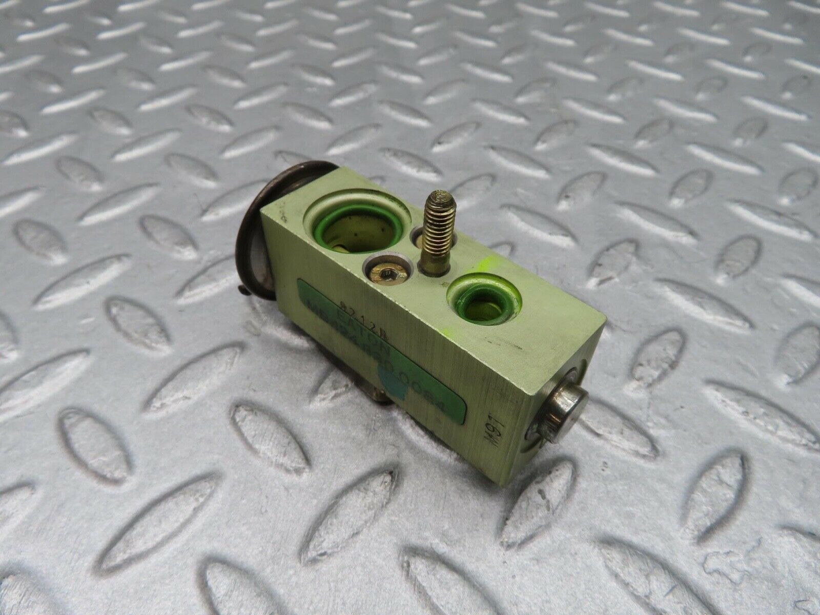 12063 Mercedes-Benz R129 300SL Coupe Air Condition Expansion Valve 1248300084