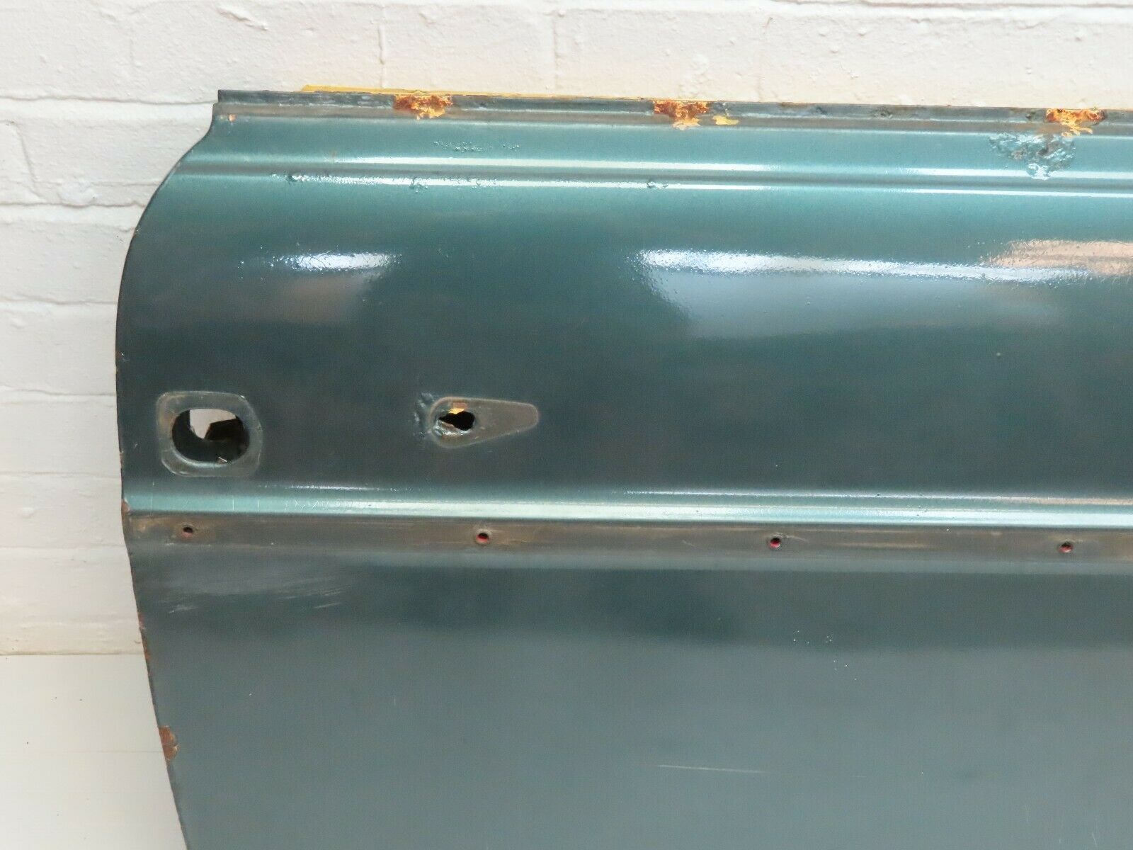 4772 Mercedes-Benz W114 280CE Coupe Right Door