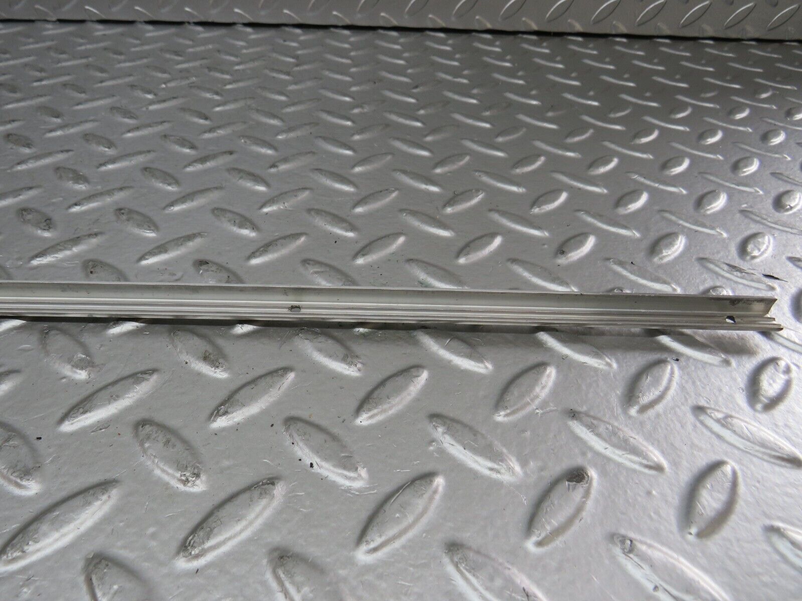 26639 Mercedes-Benz C124 220CE Coupe Sunroof Chrome Trim