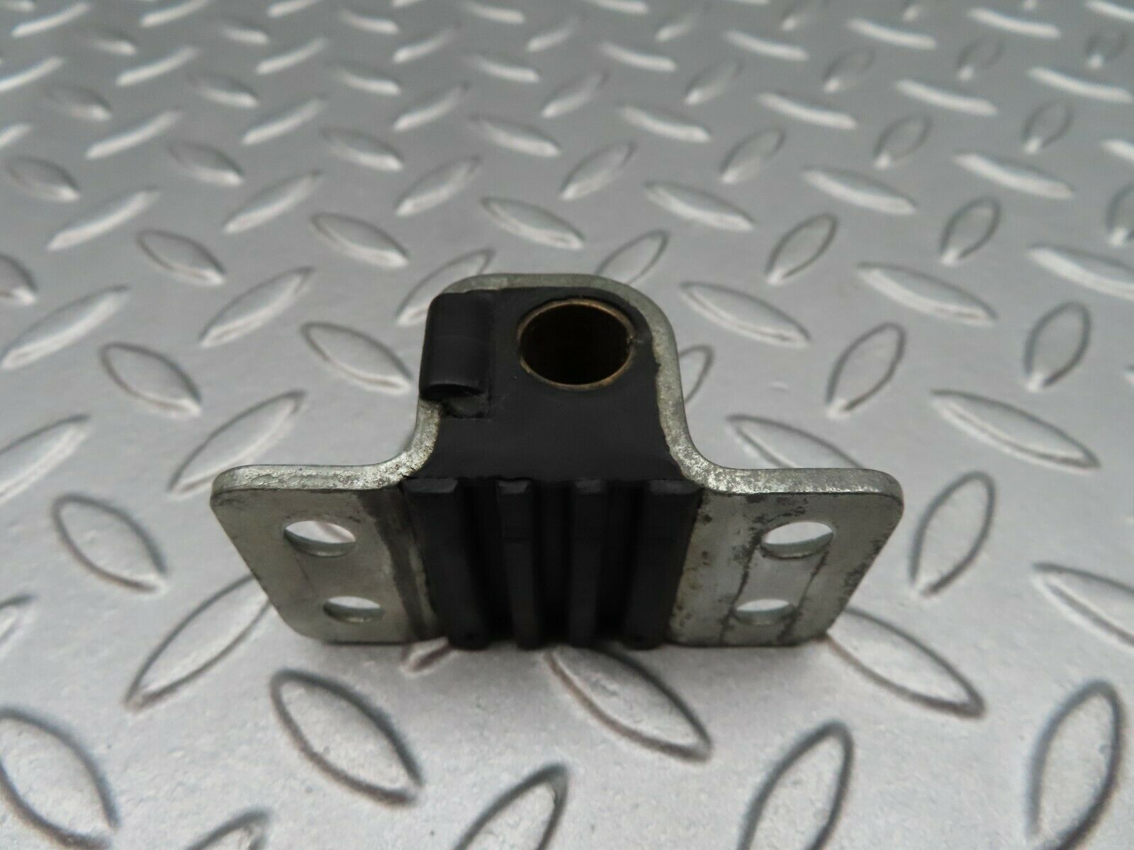 3724 Mercedes-Benz S123 200T Wagon Door Lock Latch Left Side