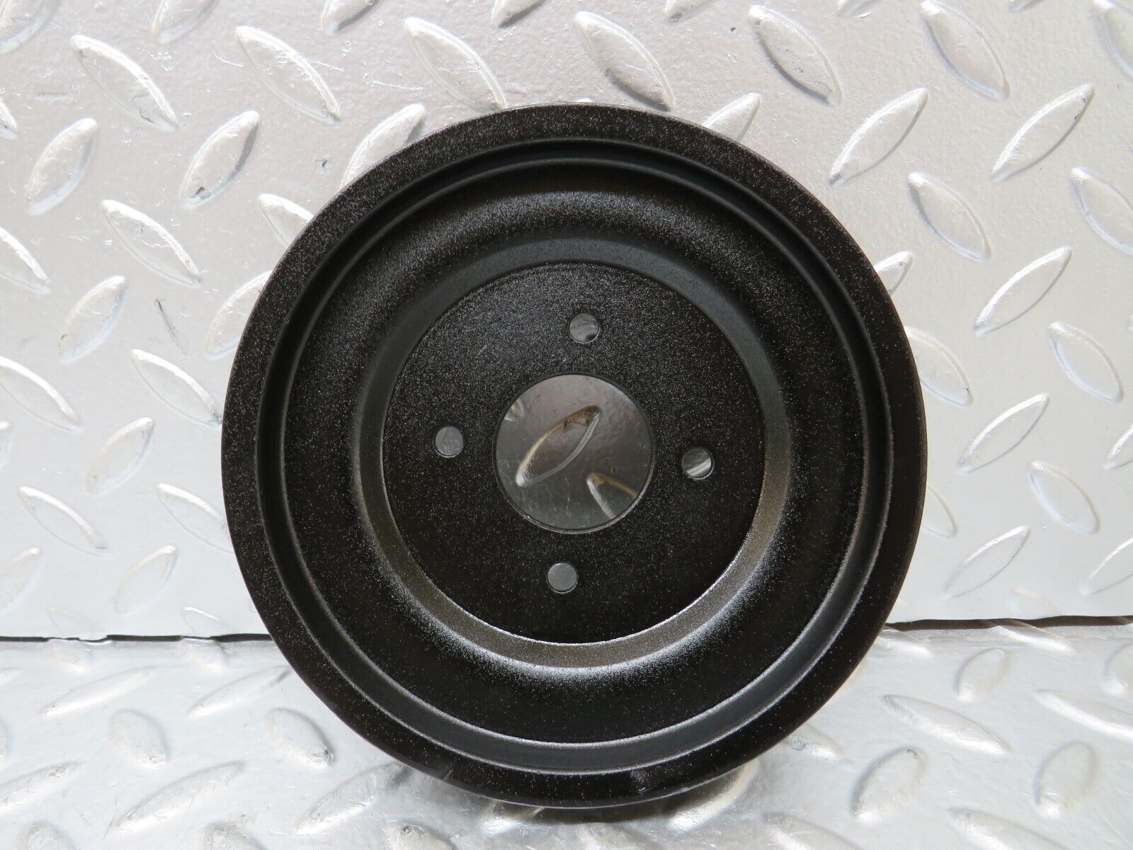 25914 Mercedes-Benz W124 280E Engine Cooling Fan Pulley 1042050210