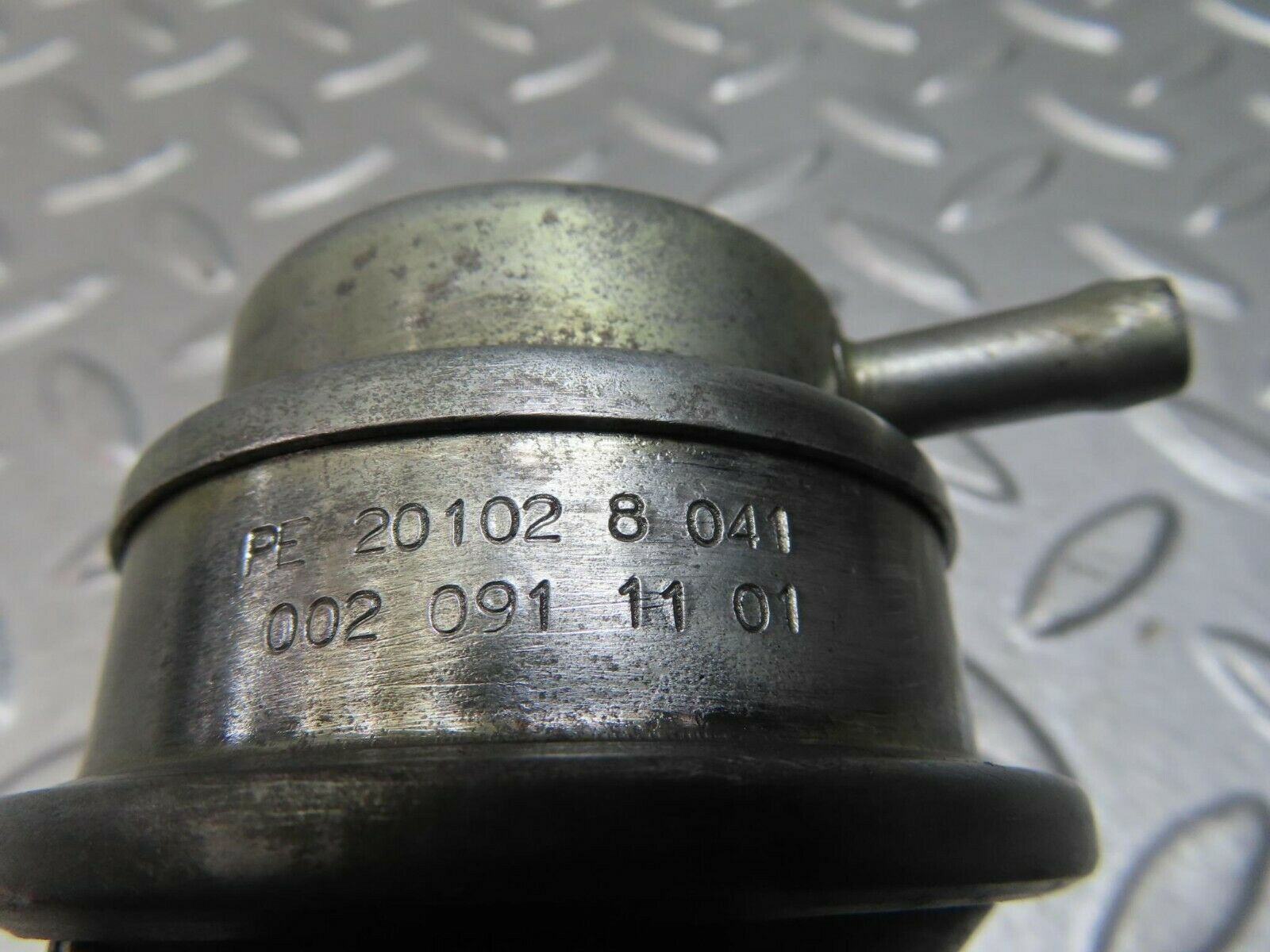 8814 Mercedes-Benz W108 Fuel Pump 0020911101