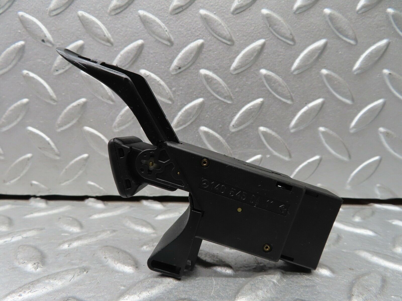 19730 Mercedes-Benz C140 CL420 Coupe Steering Column Switch 1405450411