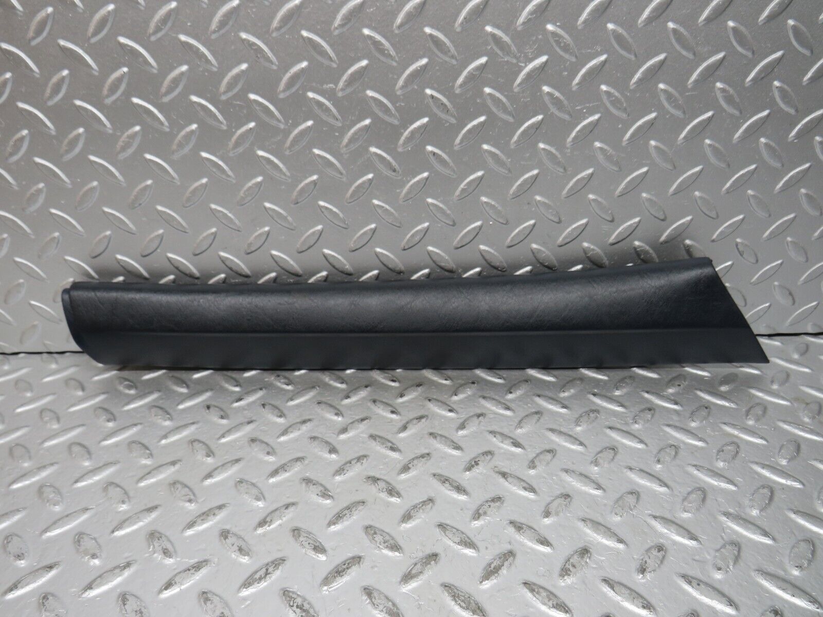 32102 Mercedes-Benz W123 230E A Pillar Cover Trim Right Side Blue