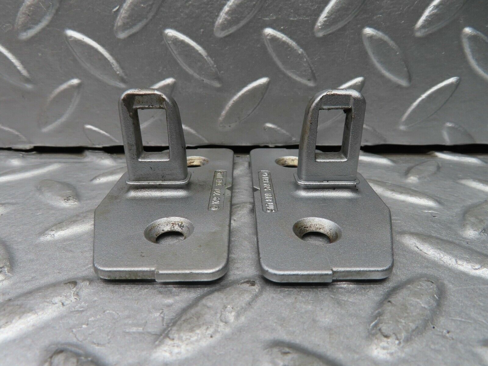 20147 Mercedes-Benz R129 300SL Coupe Front Soft Top Lock Brackets 1297741113