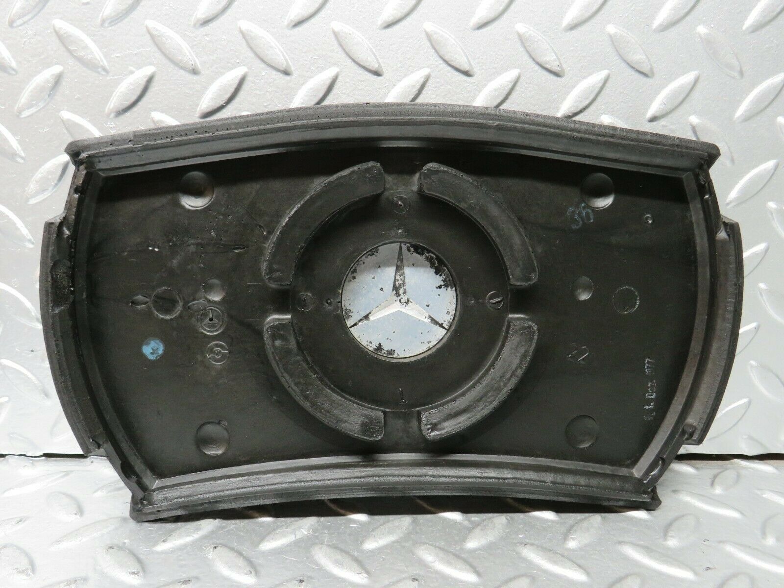 23267 Mercedes-Benz W116 350SE Steering Wheel 1164640017