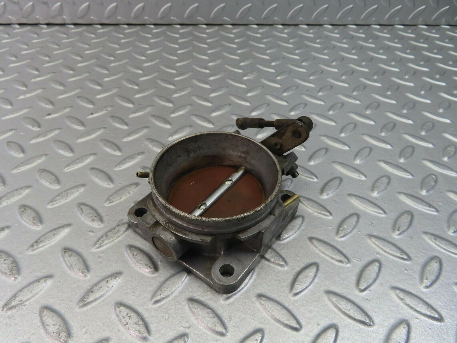 8940 Mercedes-Benz W123 Throttle Body