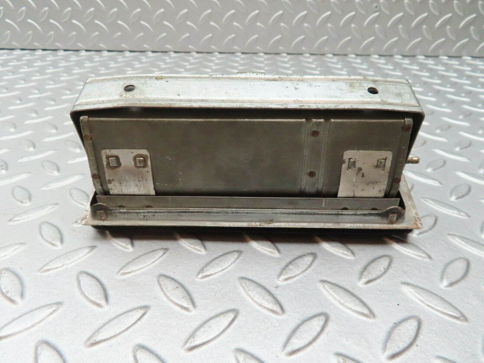 4817 Mercedes-Benz W114 280CE Coupe Centre Console Ashtray