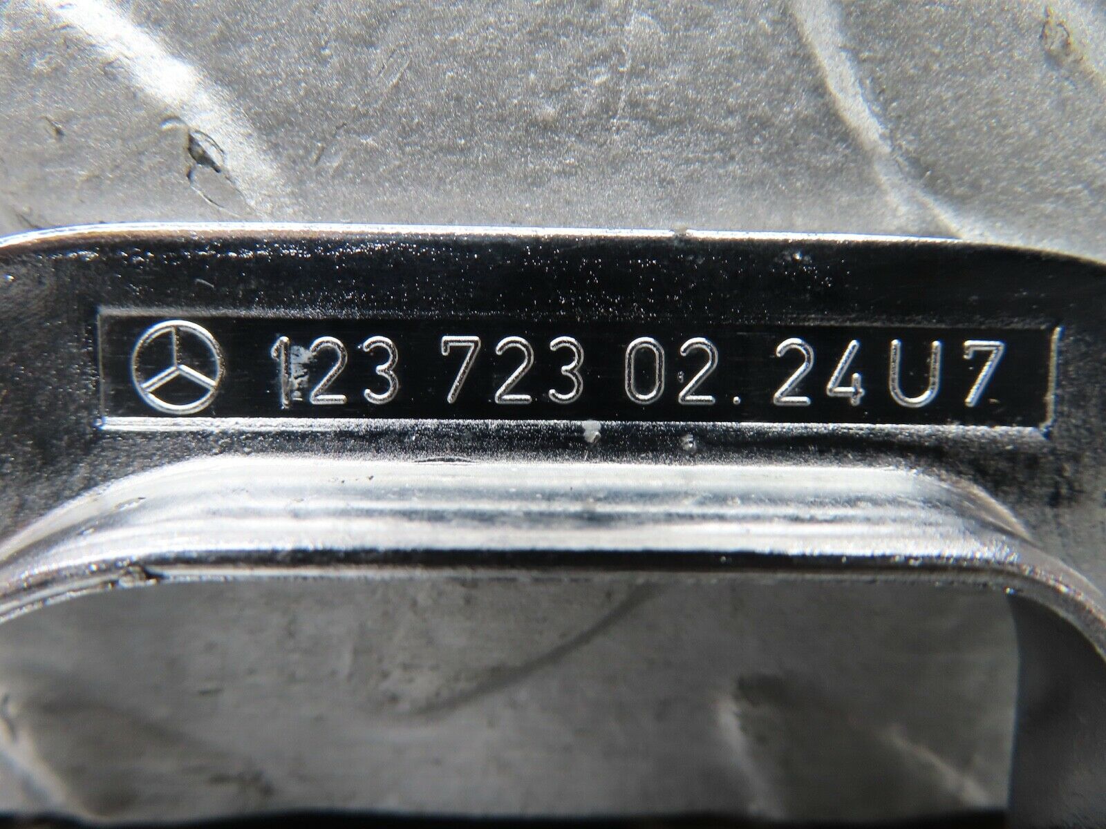 19164 Mercedes-Benz W123 300D Right Chrome Door Latch Trim 1237230224