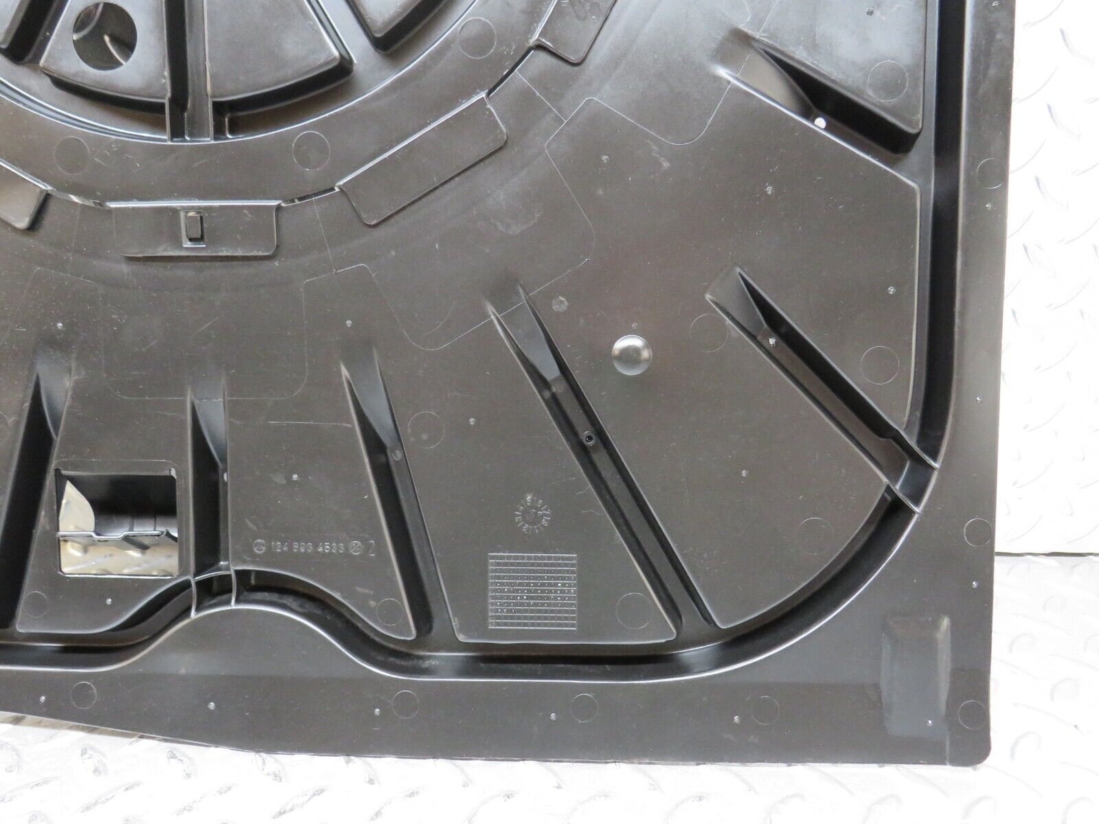 26467 Mercedes-Benz C124 220CE Coupe Spare Wheel Cover 1246934533