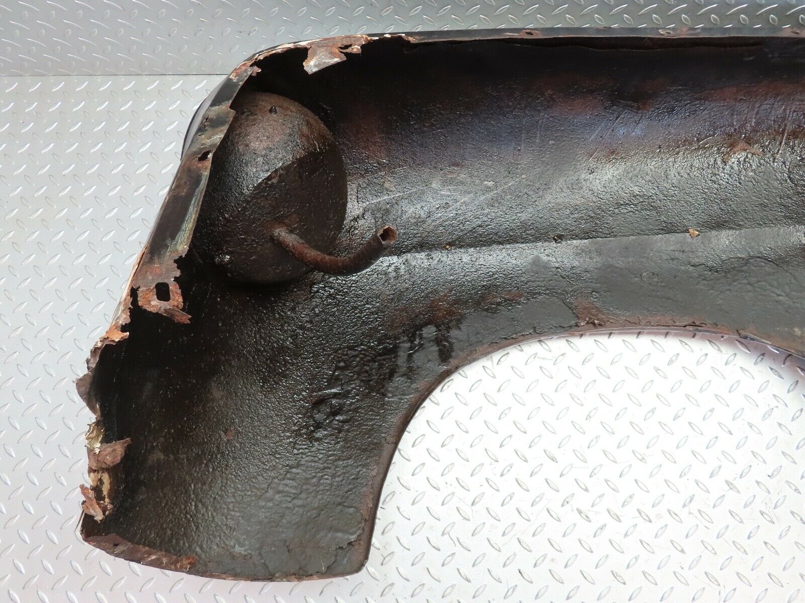 18988 Mercedes-Benz W121 190b Ponton Front Right Wing Fender