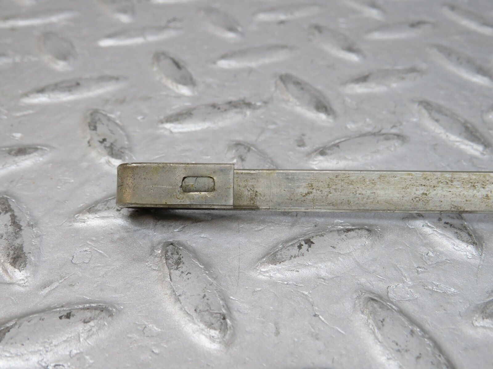 35742 Mercedes-Benz W108 Chrome Windscreen Wiper Arm Right