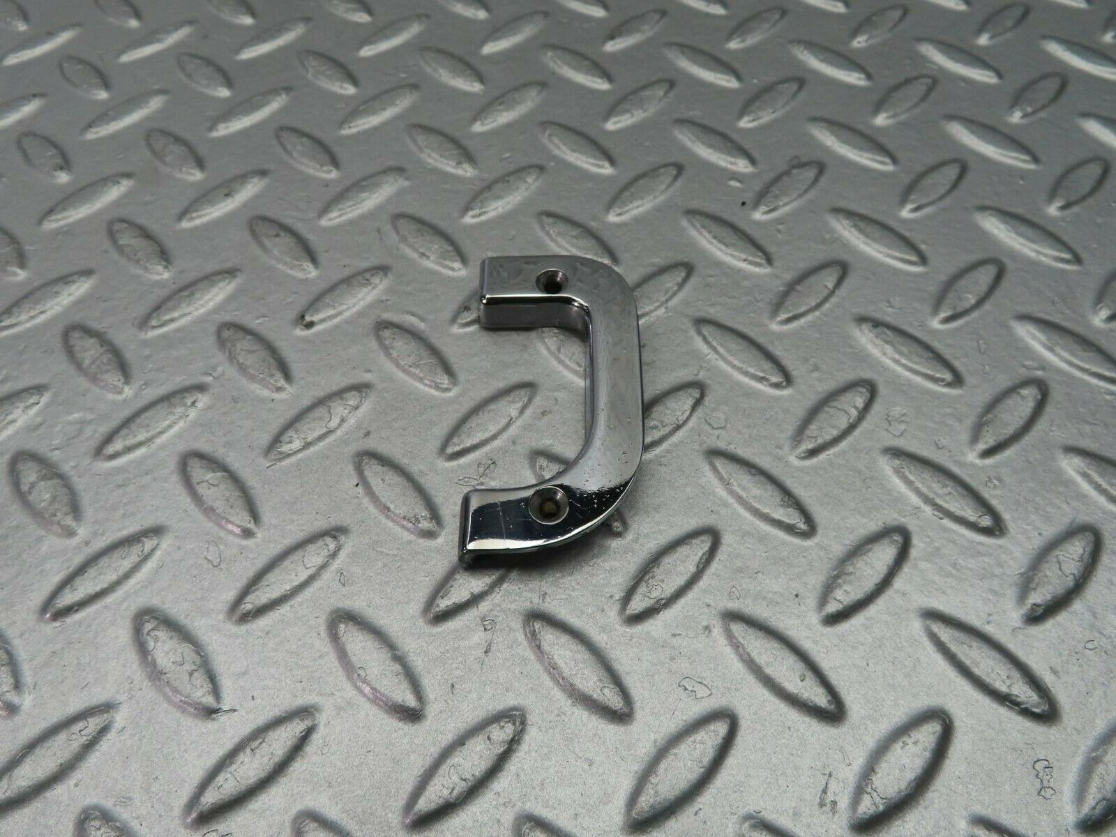 9914 Mercedes-Benz C123 230CE Coupe Right Interior Chrome Door Latch Trim