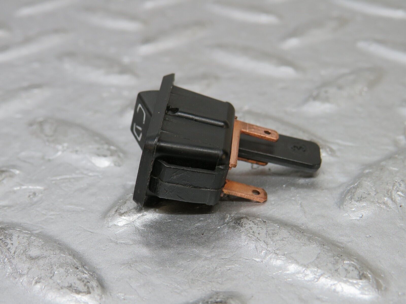 30062 Porsche 924 Rear Windscreen Washer Switch 477955701