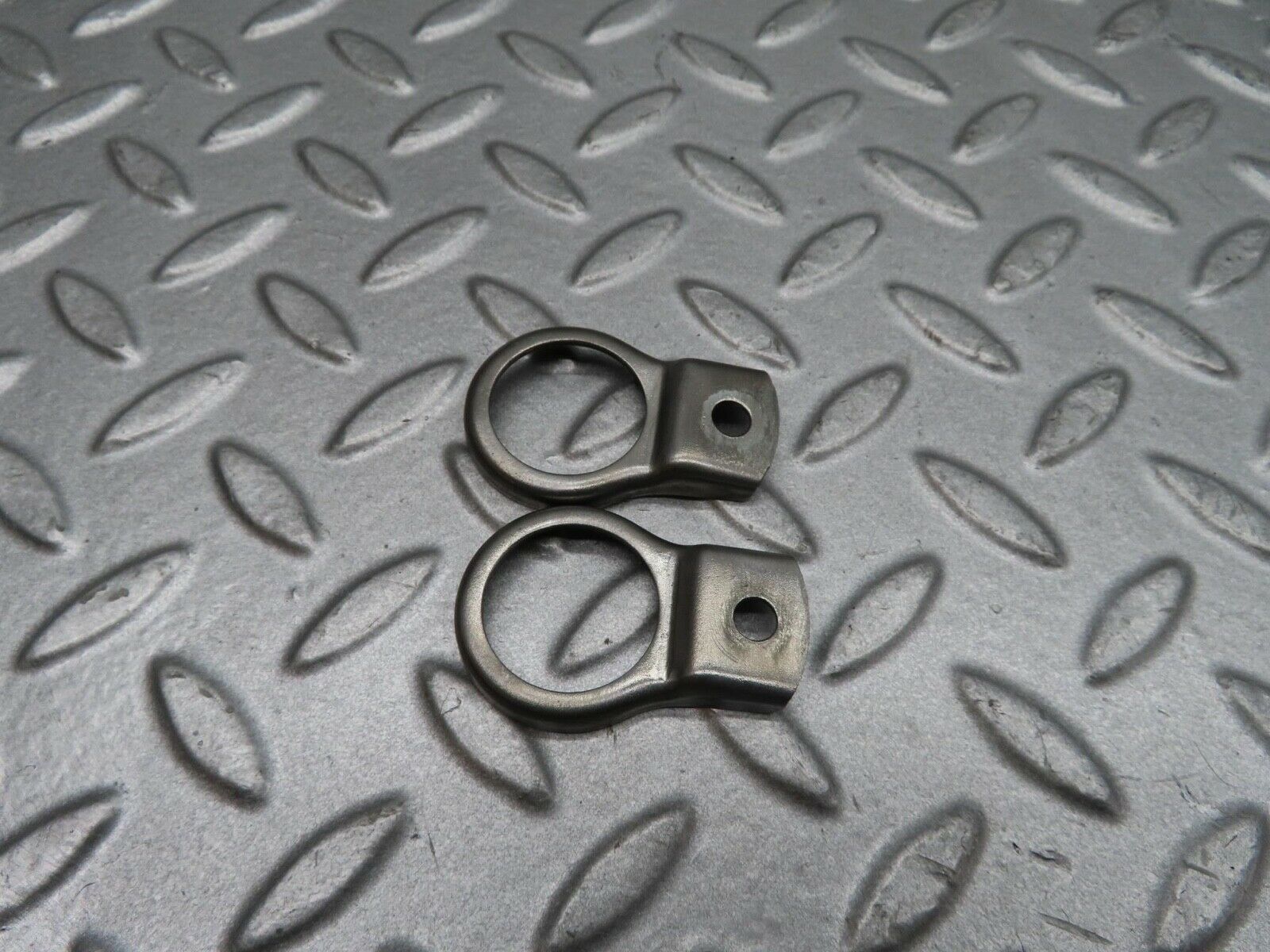 12492 Mercedes-Benz W108 280SE 3.5 Fuel Injector Bracket