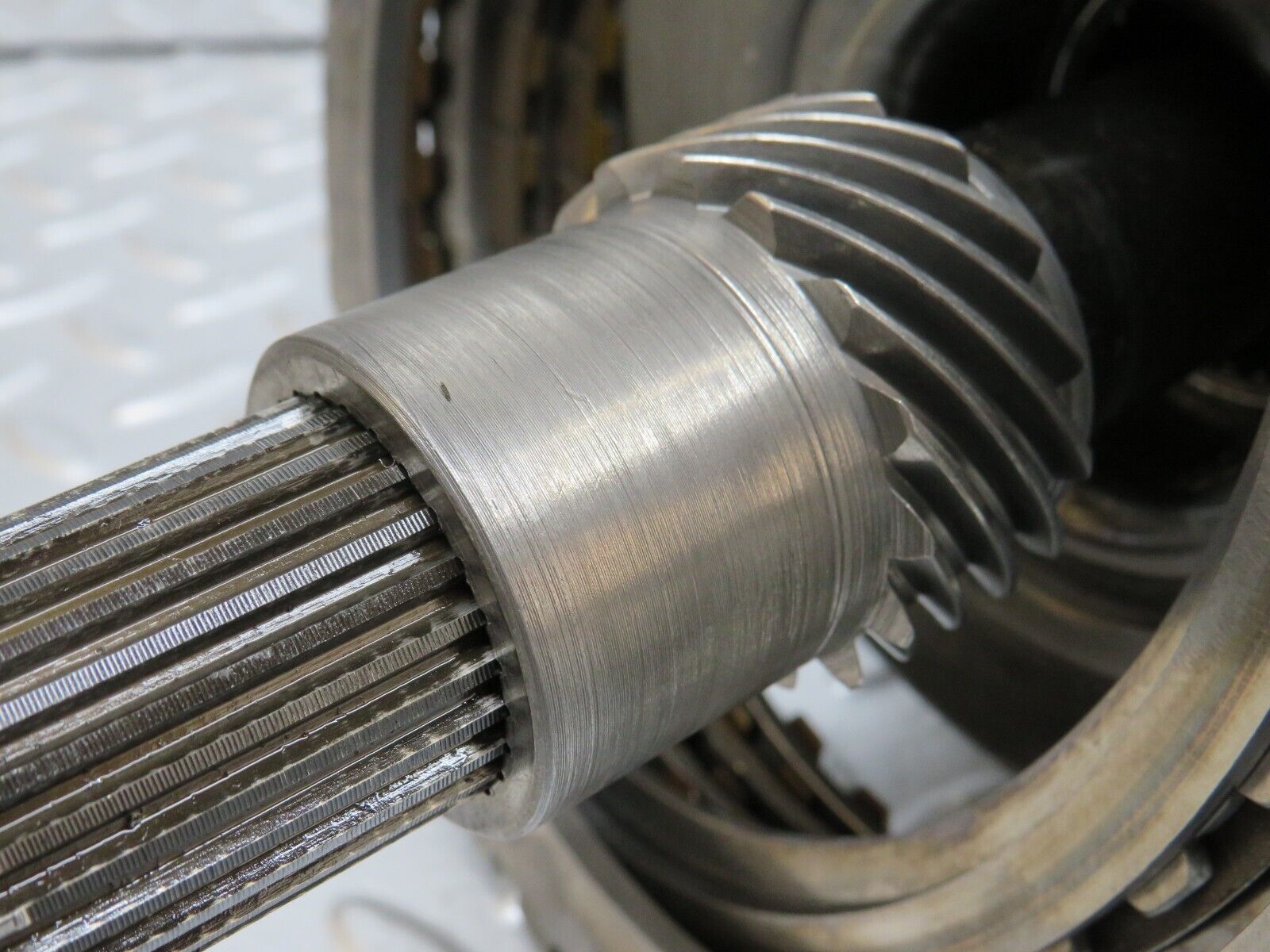 34576 Mercedes-Benz C126 380SEC Automatic Gearbox Gear Set 722.310 1262721108