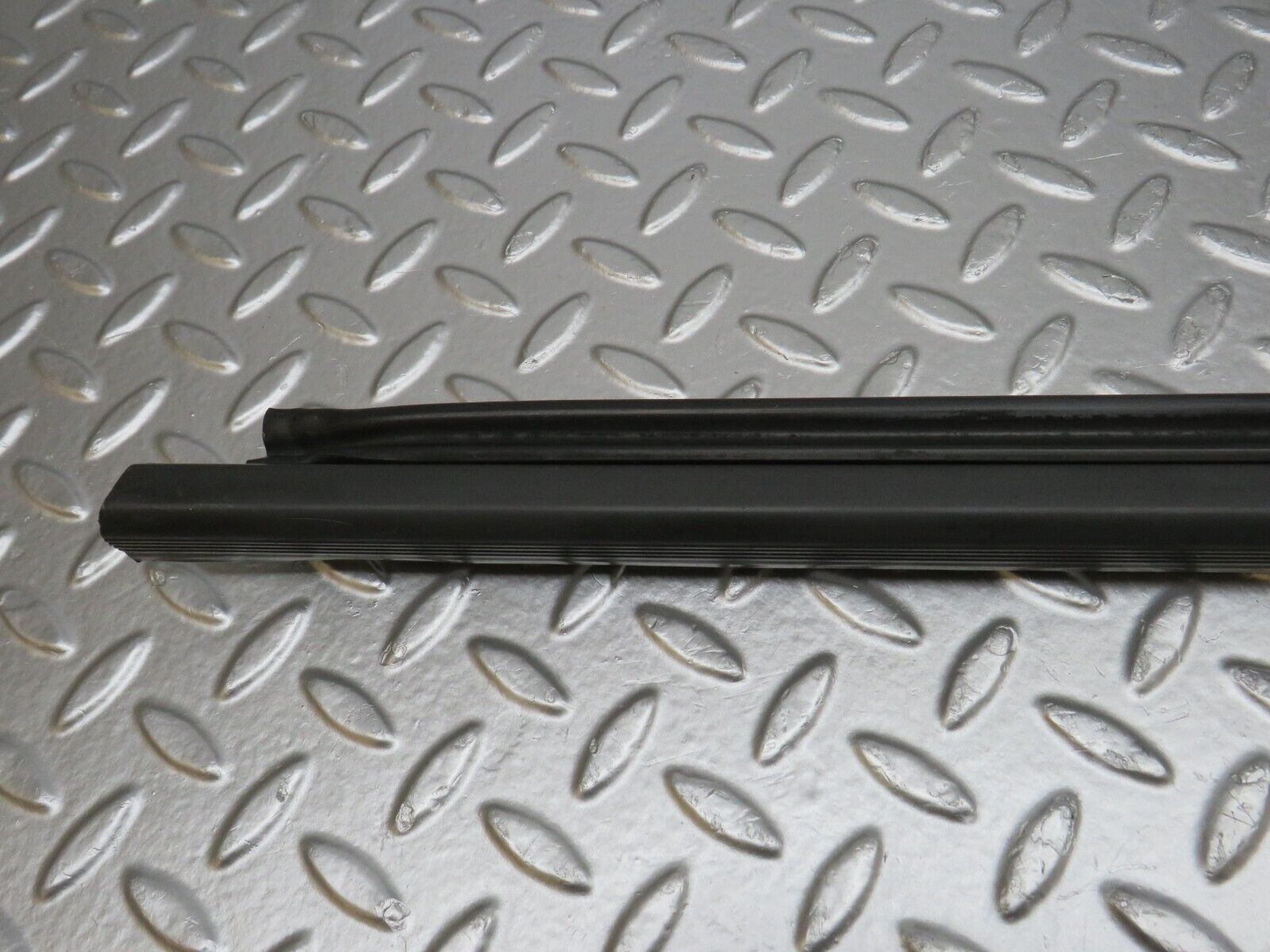 34219 Mercedes-Benz W124 260E Door Lower Sealing Rubber Trim Right