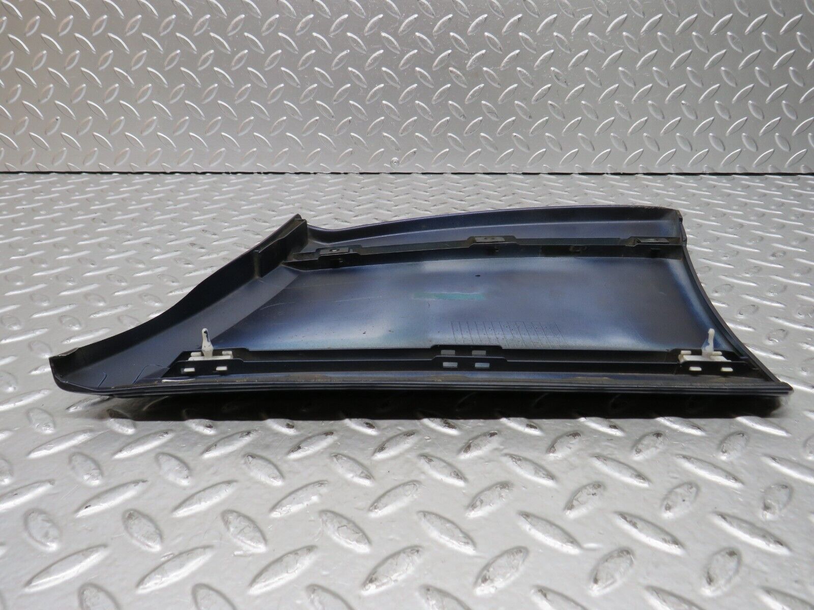 28980 Mercedes-Benz C124 320CE Front Left Fender Wing Moulding Trim 1246903540