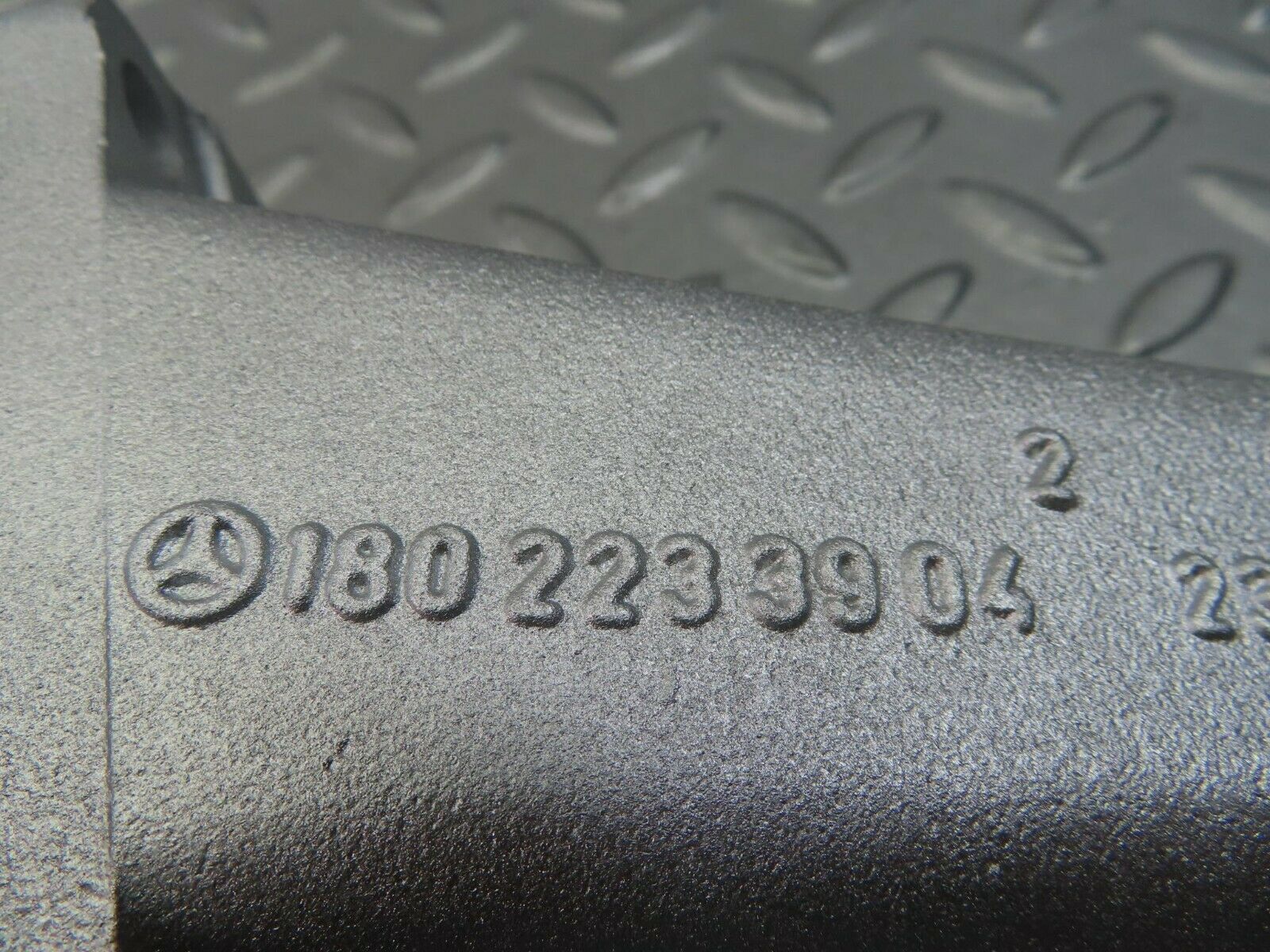 8327 Mercedes-Benz W114 Engine Mount Bracket Right Side 1802233904