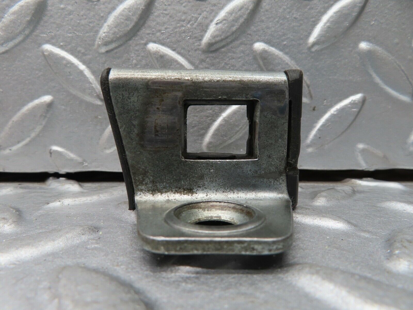 17316 Mercedes-Benz R129 300SL Coupe Door Lock Latch