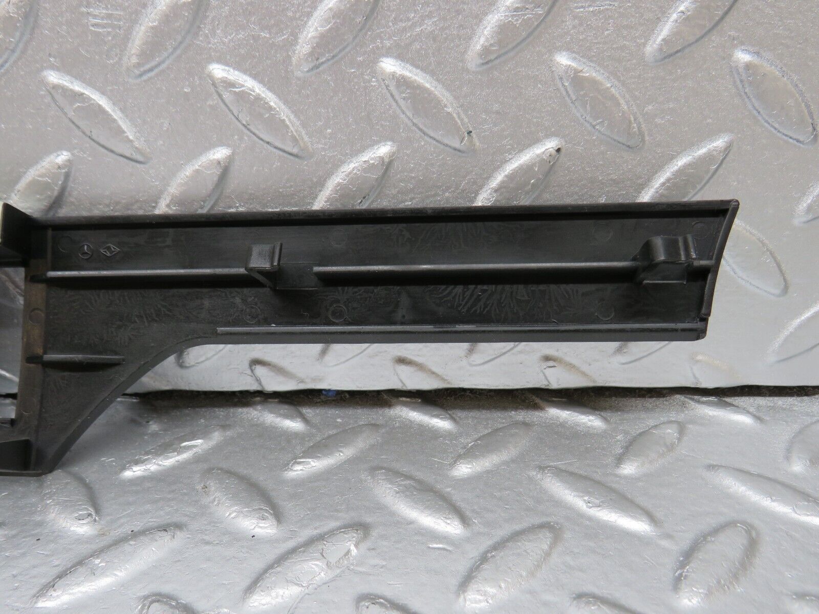 34087 Mercedes-Benz W124 260E Headlight Switch Surround Cover