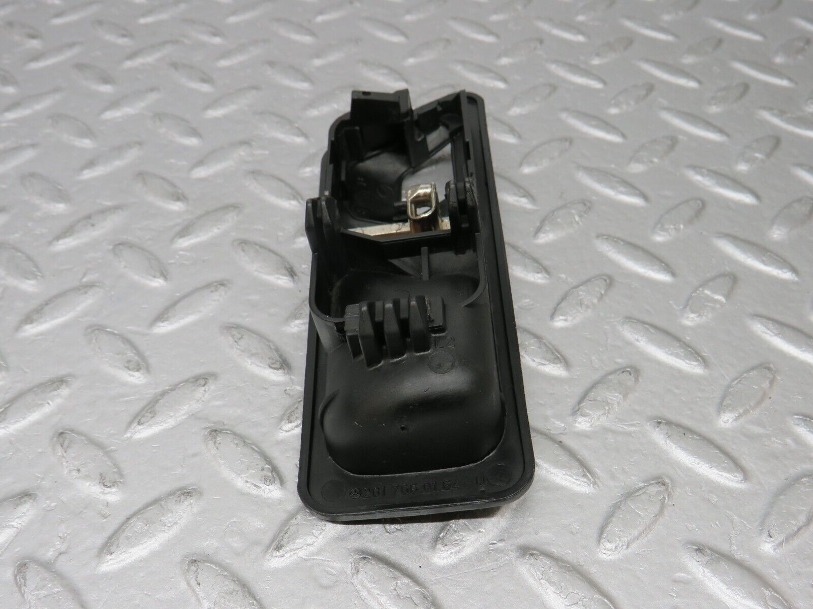 36620 Mercedes-Benz W201 190E 2.0L Left Interior Door Handle 2017660164