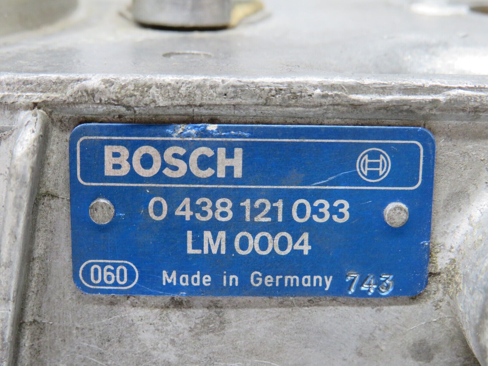 32642 Mercedes-Benz S124 300TE Air Flow Mass Meter Sensor Bosch 1031410090