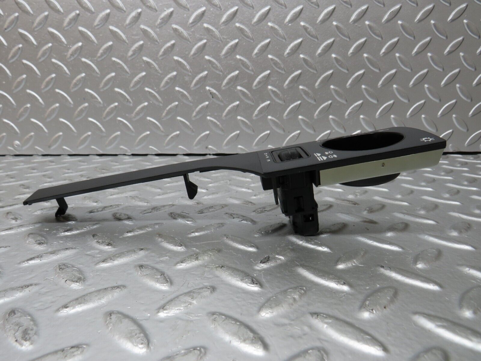 30290 Mercedes-Benz W124 230E Headlight Switch Cover Trim Surround 1248000673