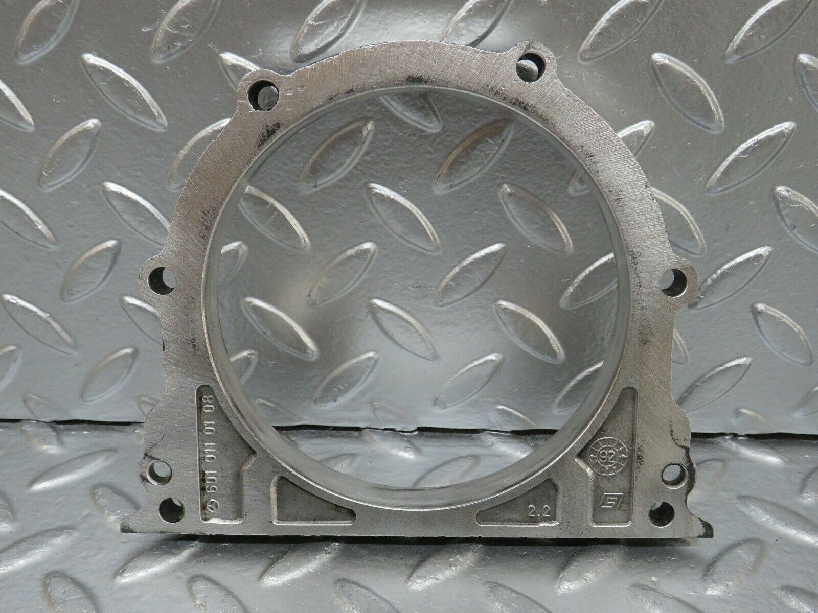 24384 Mercedes-Benz S124 220TE Wagon Crankshaft Rear Sealing Cover 6010110108