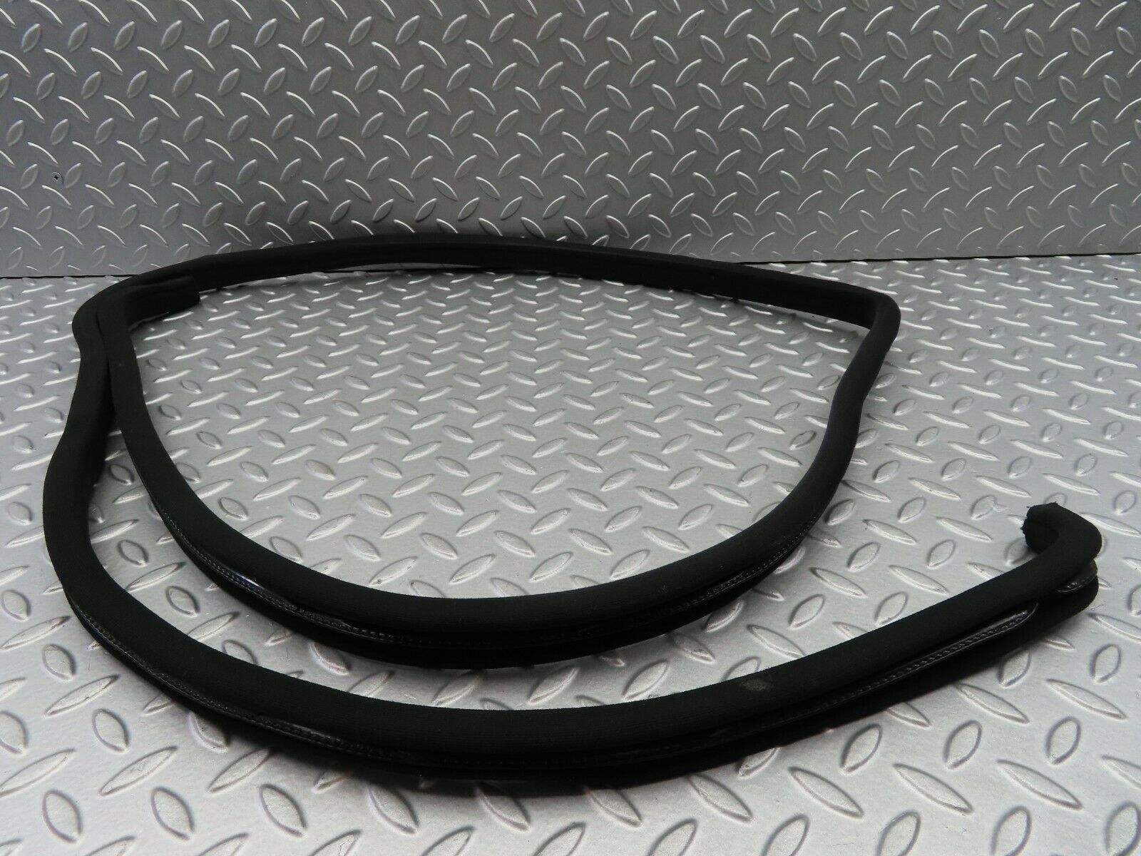 6637 Mercedes-Benz S124 E220 Wagon Front Left Cloth Covered Door Seal