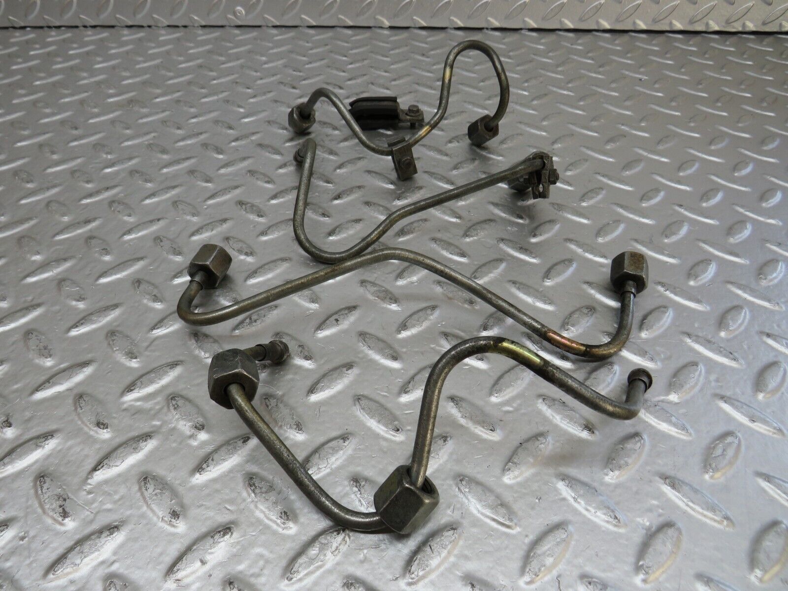 26925 Mercedes-Benz W123 240D Fuel Line Hose Set