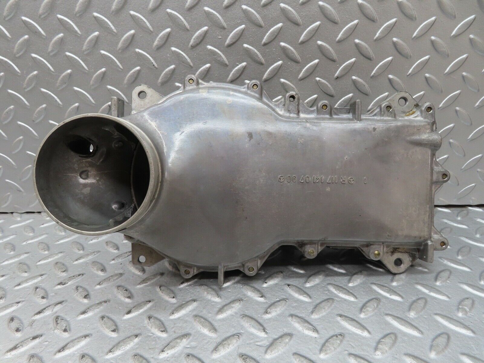 17709 Mercedes-Benz W116 450SEL  Air Flow Mass Meter Sensor Bosch 0438120062