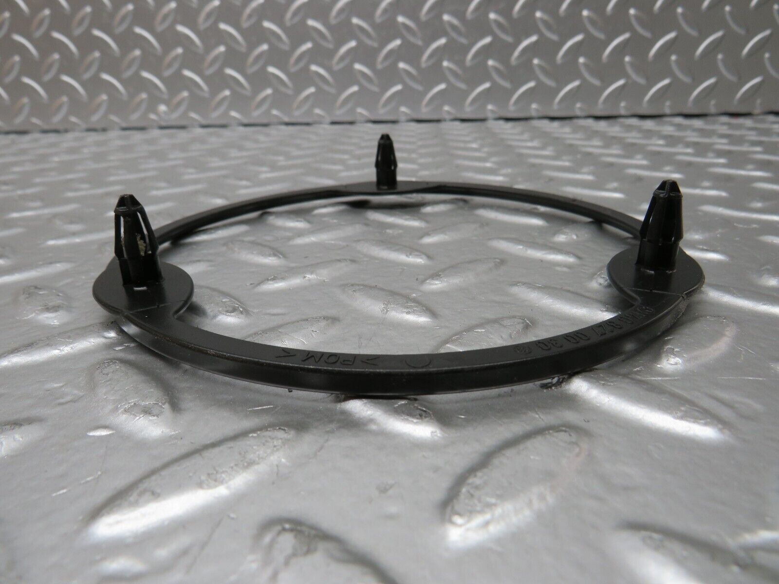 24967 Mercedes-Benz W140 S320 Speaker Mounting Ring 1408270030