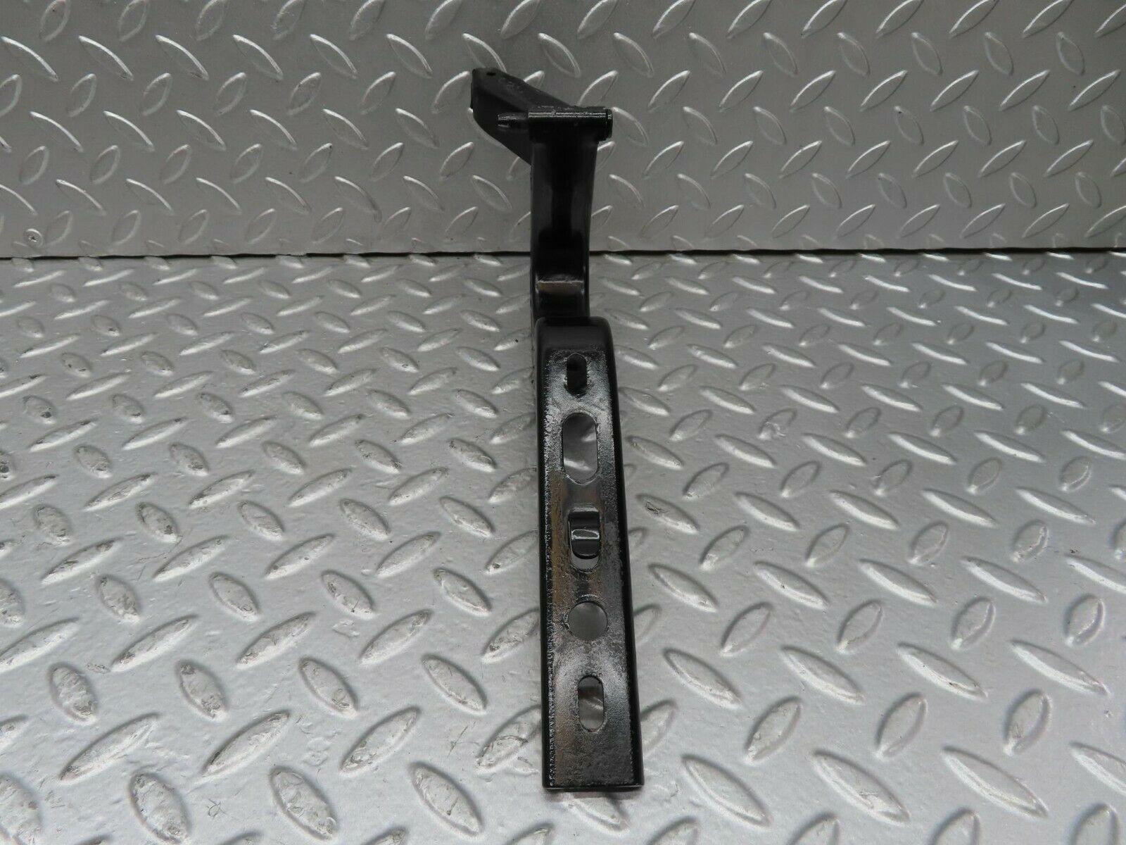 15239 Mercedes-Benz W123 230E Trunk Lid Hinge Left Side 1237500187