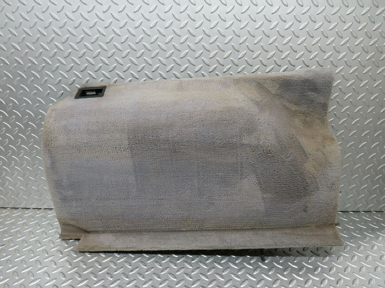 24325 Mercedes-Benz S124 220TE Wagon Trunk Side Panel Cover Left Grey