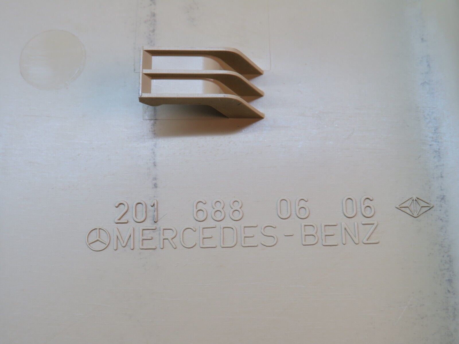 30610 Mercedes-Benz W201 190E 2.0L Kick Panel Right Beige 2016880606