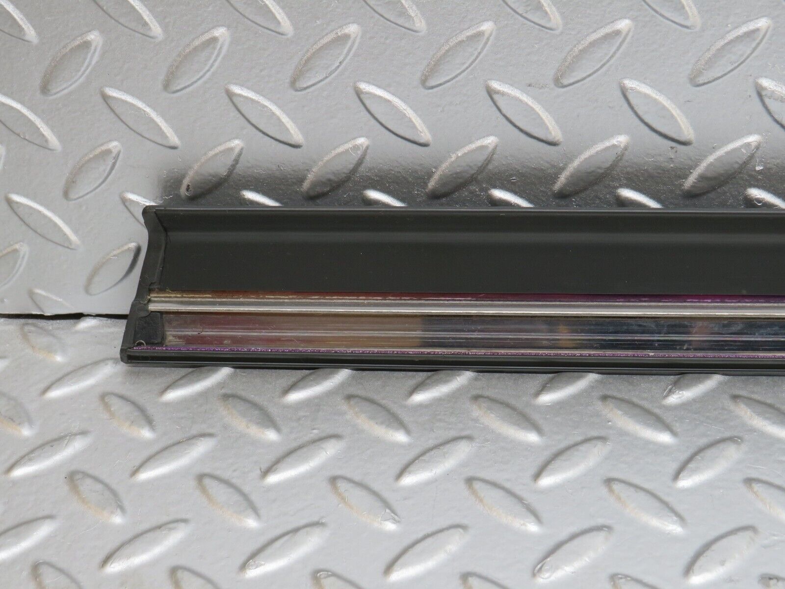 33846 Mercedes-Benz W201 190E 2.0L Front Left Door Lower Moulding Trim