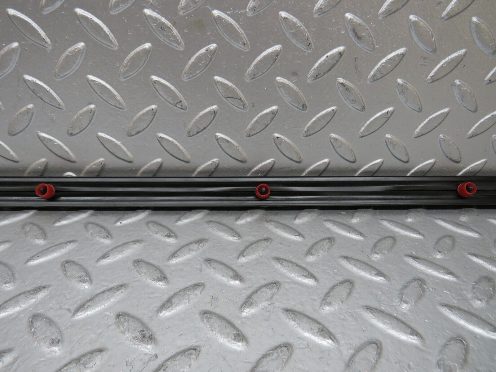 27893 Mercedes-Benz W123 280E Rear Left Door Centre Moulding Trim