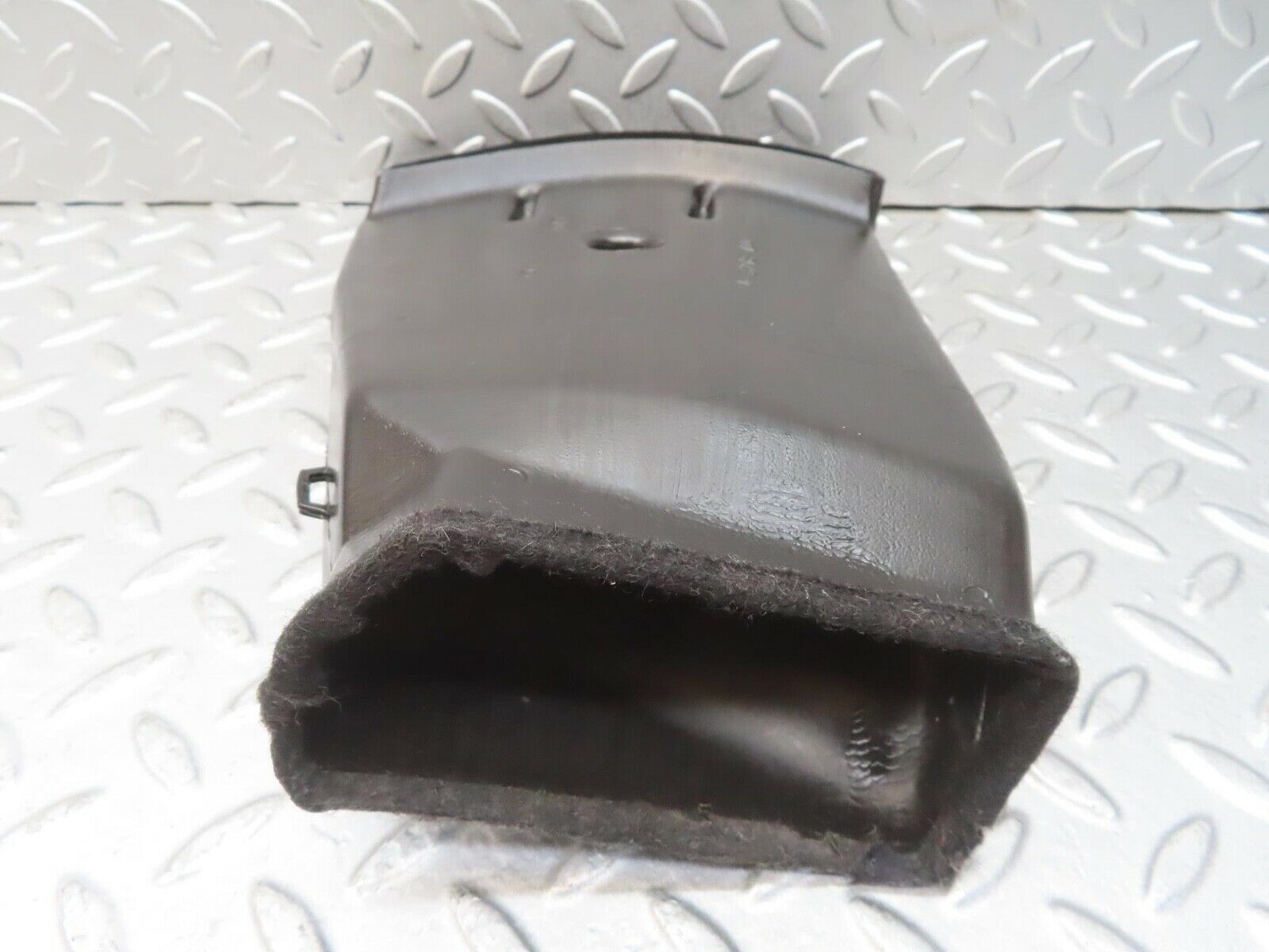 13486 Mercedes-Benz W123 200 Air Duct Heater Ventilation Left 1238310446